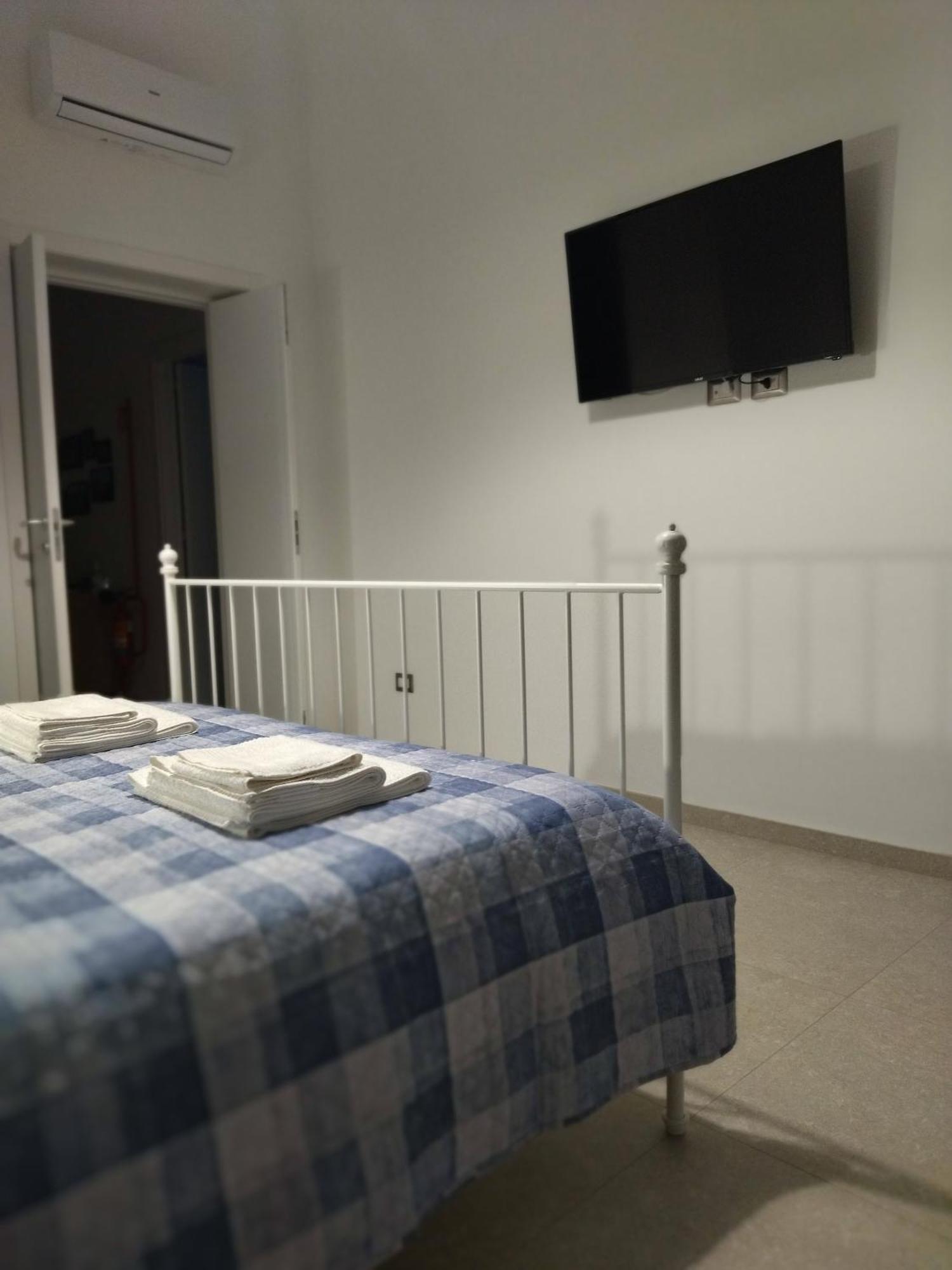 Putignani 210 Apartment Bari Esterno foto